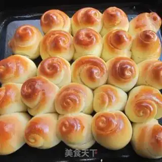 Make ♪ Bread at the bottom of honey step 9