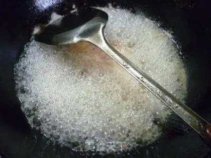 Make Onions burn rubber fish step 5