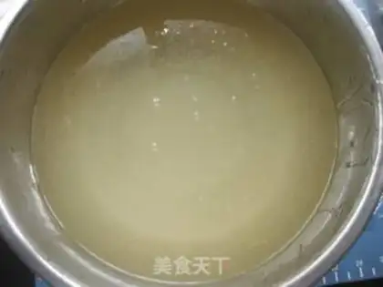 Make Hands on red sugar step 4