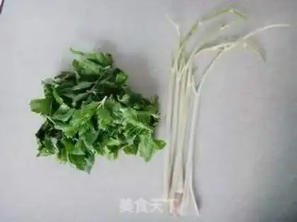 Make The celery is made of meat step 1
