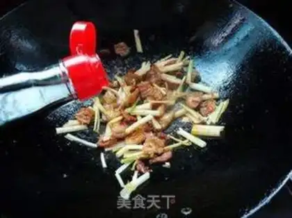 Make The celery is made of meat step 7