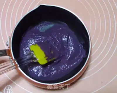 Make Blueberry cheese cream step 7