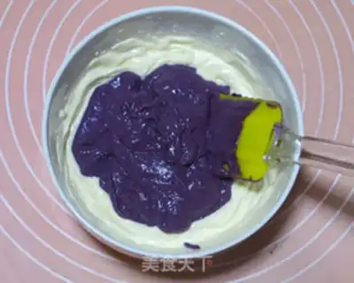 Make Blueberry cheese cream step 10