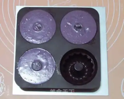 Make Blueberry cheese cream step 11