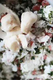 Make Red food with a lot of leaves step 6