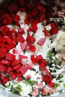 Make Red food with a lot of leaves step 7
