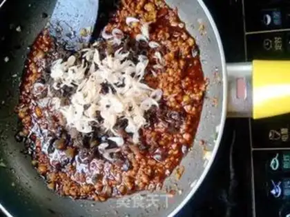 Make Three fresh meat sauce step 5
