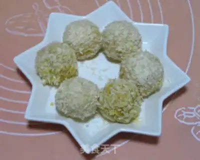 Make Fried cheeseball step 5