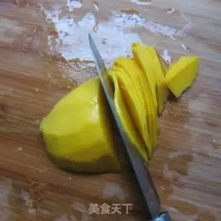 Make Mango cream cake step 1