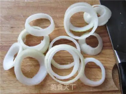 Make Onion rings step 1