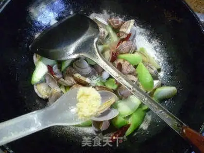 Make Smelts and clams step 8