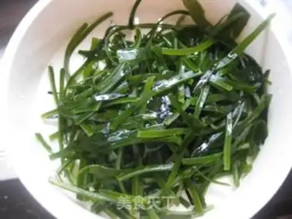 Make Spicy seaweed step 1