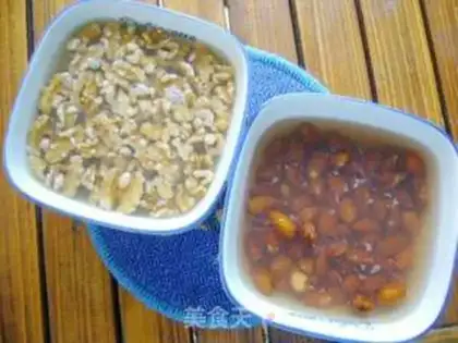 Make walnuts and almonds step 0