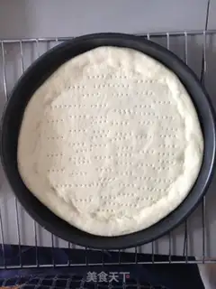 Make Seafood pizza step 7