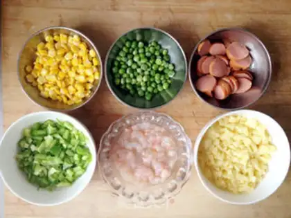 Make Seafood pizza step 8