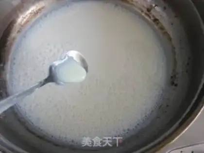 Make Cream raisins and ice cream step 3