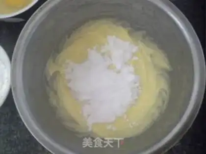 Make Mini Coconut Ball step 2