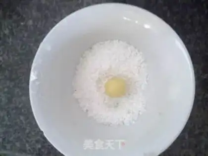 Make Mini Coconut Ball step 6