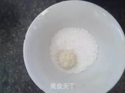 Make Mini Coconut Ball step 7