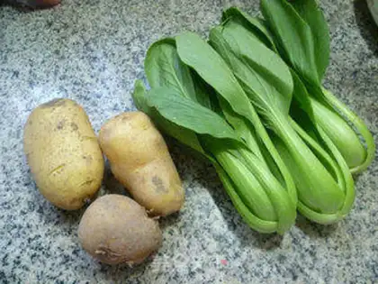 Make Potato broccoli soup step 0
