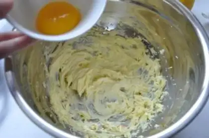 Make Lemon pie step 1