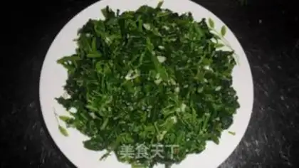 Make Garlic cuisine step 4