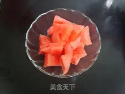 Make Watermelon juice step 1
