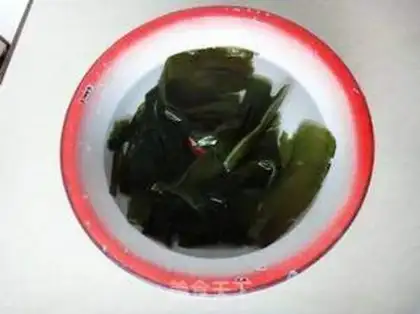 Make Sea belt green bean sugar step 1
