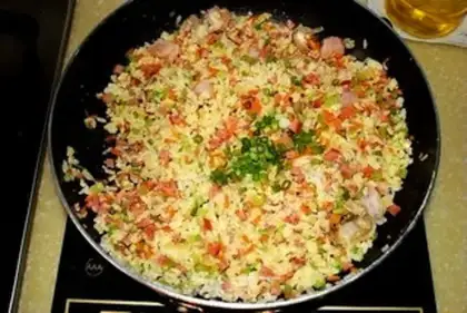 Make Seafood egg fried rice step 13