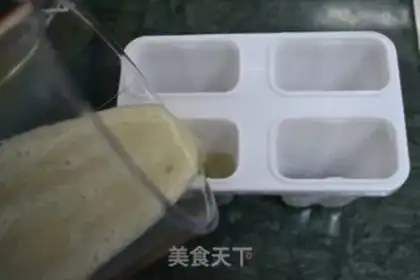 Make Taco milk popsicle step 5