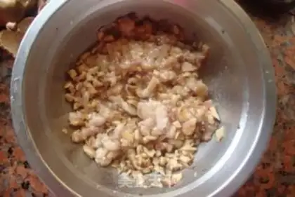 Make The flowers make bitter melons step 2