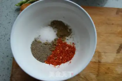 Make Pepper salt, potatoes step 5