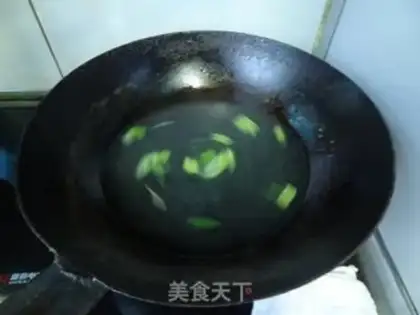 Make Pork shrimp soup step 4