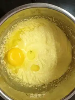 Make Handmade cream cookies step 2