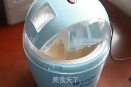 Make Mango milkshake step 5