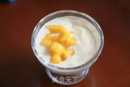 Make Mango milkshake step 7