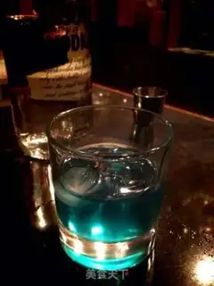 Make Saltwater lake cocktails step 0