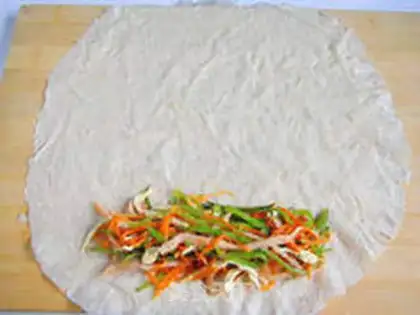 Make Hetesh Spring Roll step 7