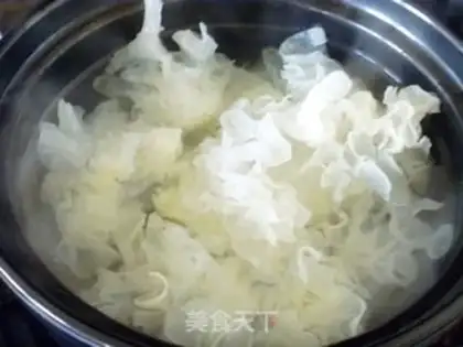 Make Silver-tree soup step 1