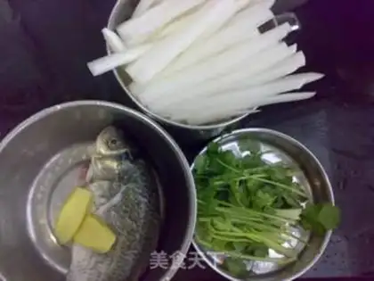 Make The radish gravy soup step 1
