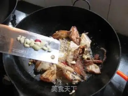 Make The spicy spicy larvae step 6