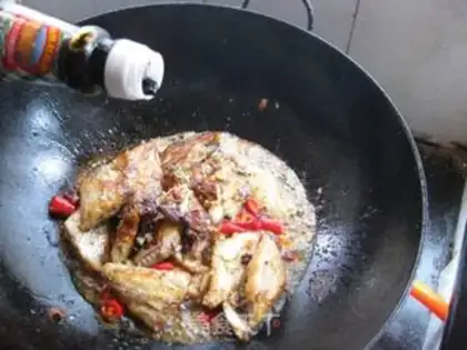 Make The spicy spicy larvae step 8