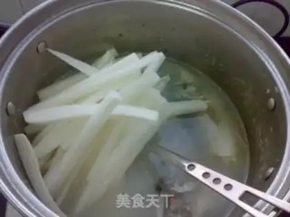 Make The radish gravy soup step 6