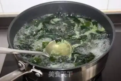 Make Frozen fungus soup step 5