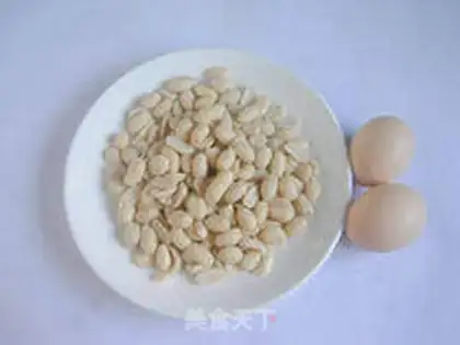 Make Egg peanut soup step 0