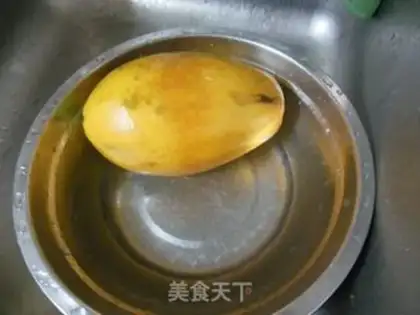 Make Cucumber milk step 1