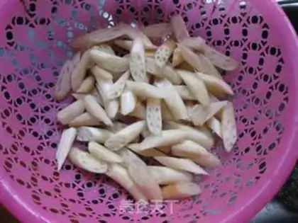 Make Sour spicy ribbons step 1