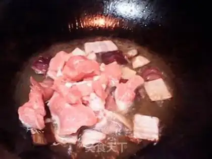 Make Onion tomato fried meat step 4