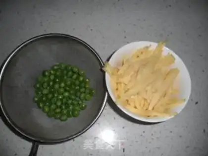 Make Chicken pizza with shrimp step 8