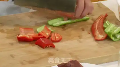 Make The sprouts are red step 0